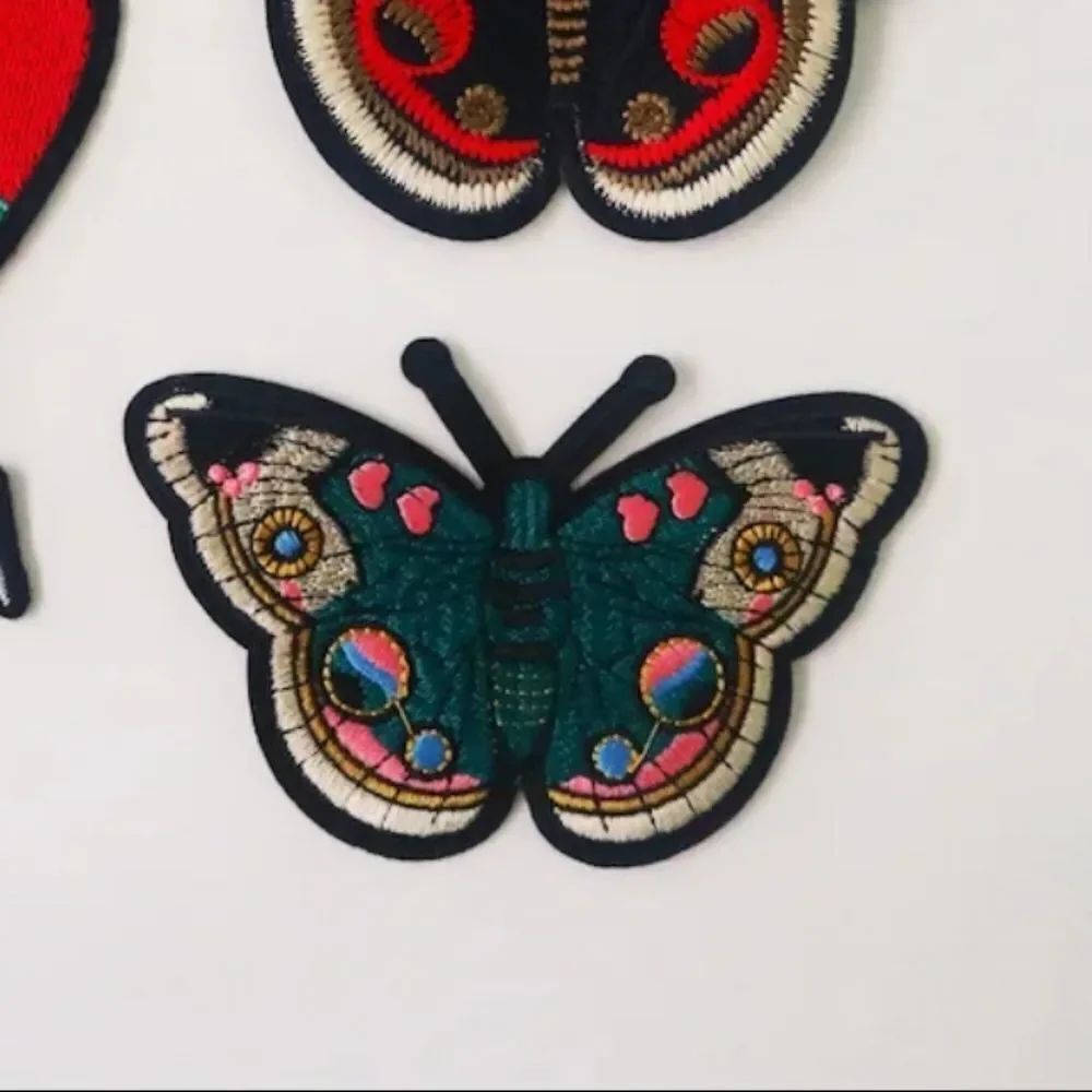 Butterfly Embroidered Applique - Picture 3 of 3